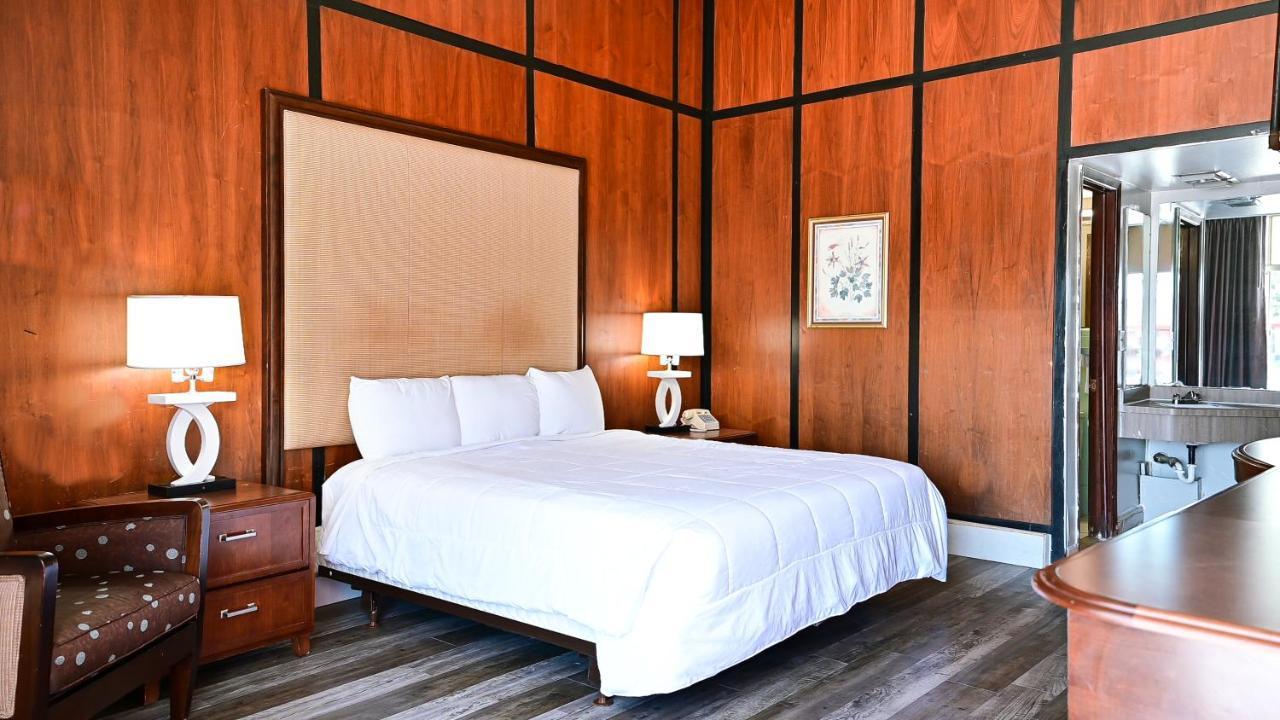 Oaks Motel Greensboro Nc Ngoại thất bức ảnh